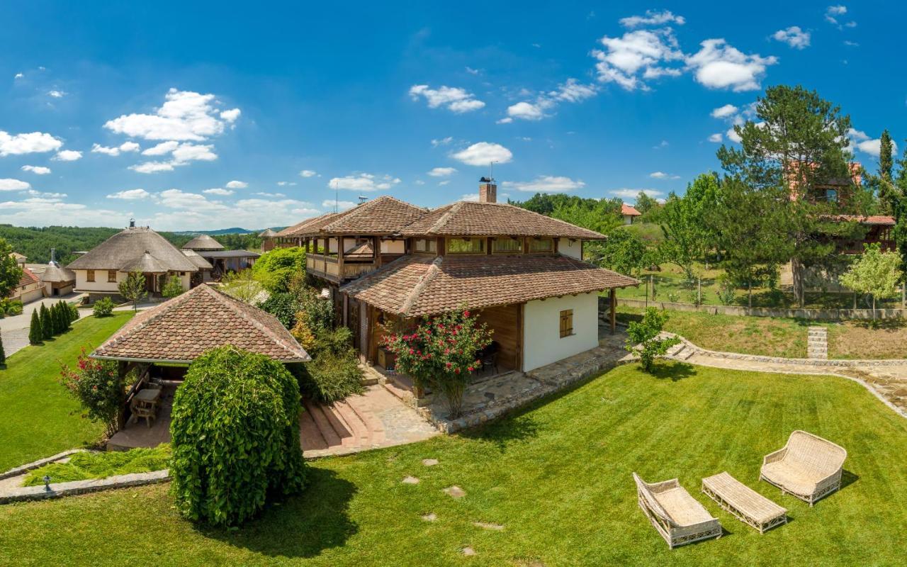 Woodland Resort Kragujevac Buitenkant foto